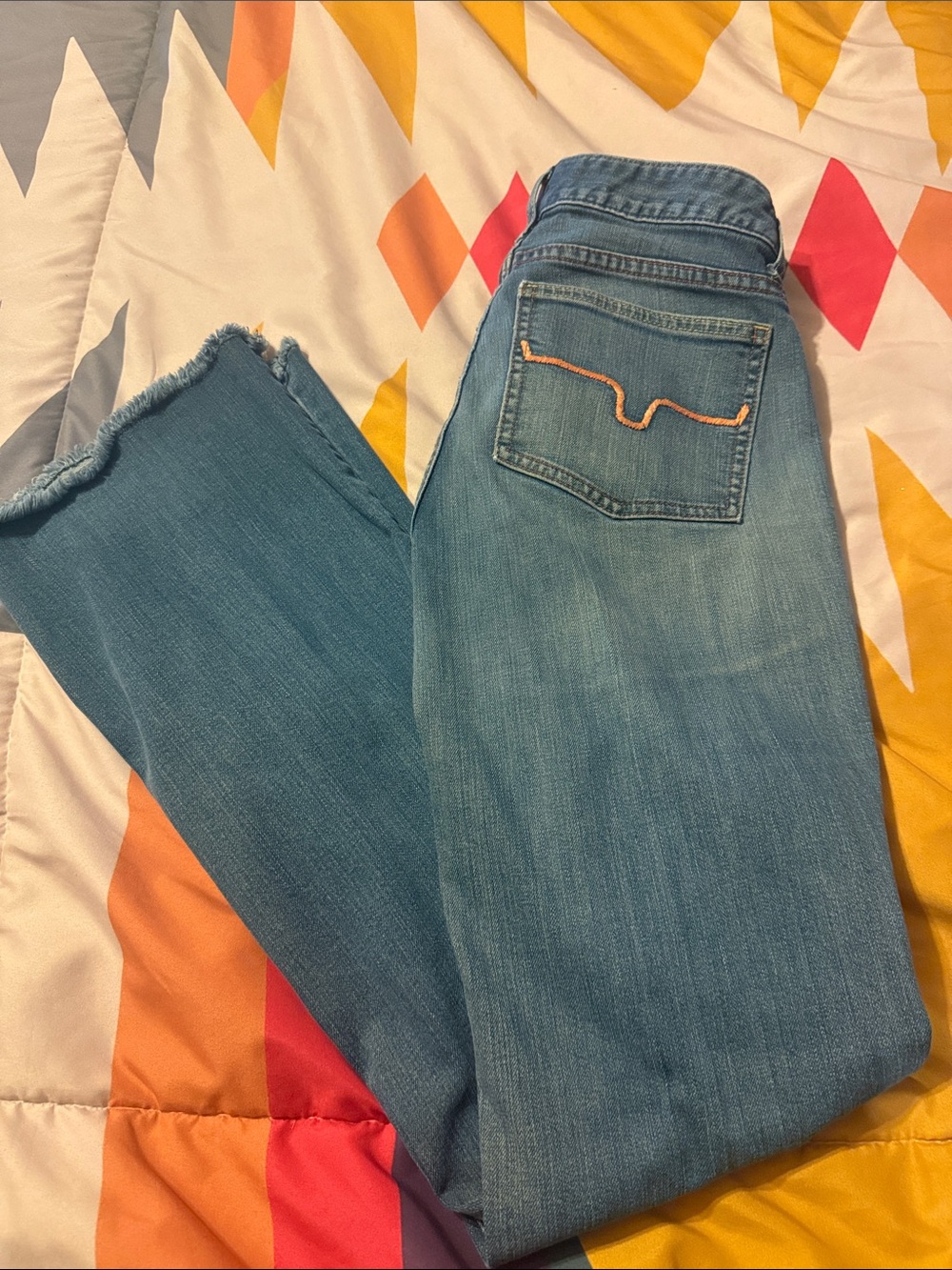 Kimes Ranch Lola Raw Hem